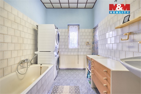 Prodej rodinného domu, 100 m² 12