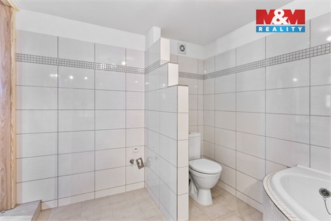 Prodej rodinného domu, 111 m² - 8