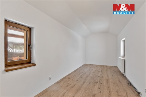 Prodej rodinného domu, 111 m² 14