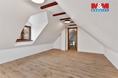 Prodej rodinného domu, 111 m² - 12