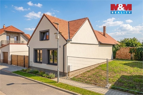 Prodej rodinného domu, 77 m² - 2