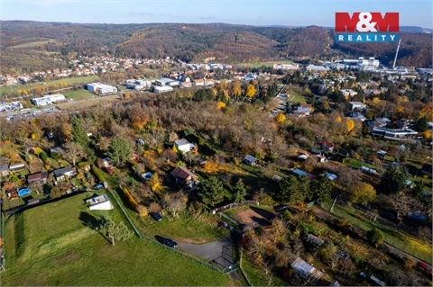 Prodej stavebního pozemku, 1 272 m² 12