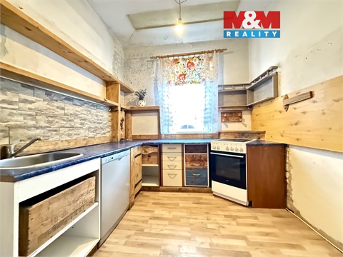 Prodej rodinného domu, 105 m² 0