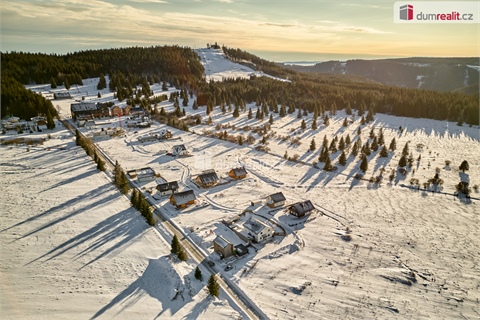 Prodej stavebního pozemku, 836 m² 0