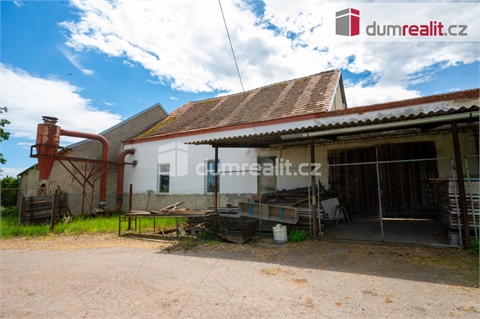 Pronájem výrobního objektu, 298 m² 0