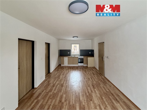 Pronájem bytu 3kk, 64 m² 0