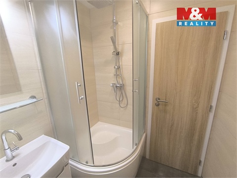 Pronájem bytu 3+1, 82 m² - 0