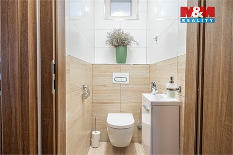 Prodej rodinného domu, 70 m² 12