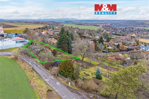Prodej stavebního pozemku, 1 446 m² 0