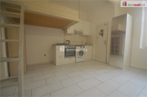 Pronájem bytu 1kk, 25 m² - 0