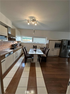 Prodej bytu 3kk, 78 m² 0