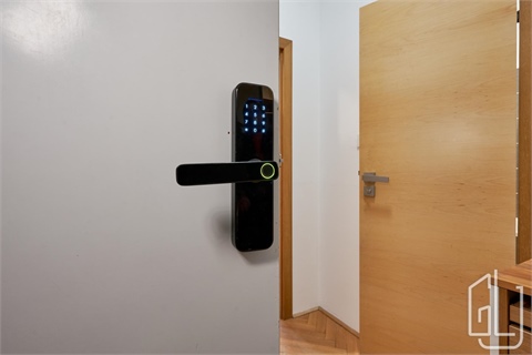 Pronájem bytu 3kk, 81 m² - 16