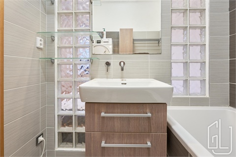 Pronájem bytu 3kk, 81 m² 14