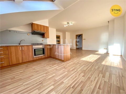 Pronájem bytu 2kk, 69 m² 0