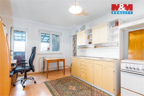 Prodej rodinného domu, 300 m² - 24