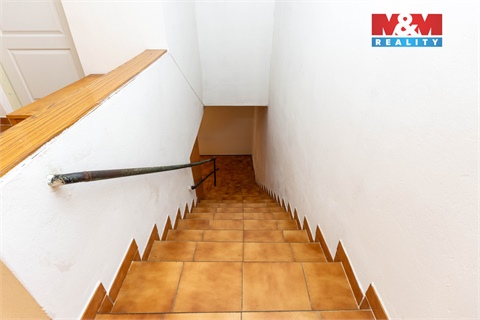 Prodej rodinného domu, 300 m² 24