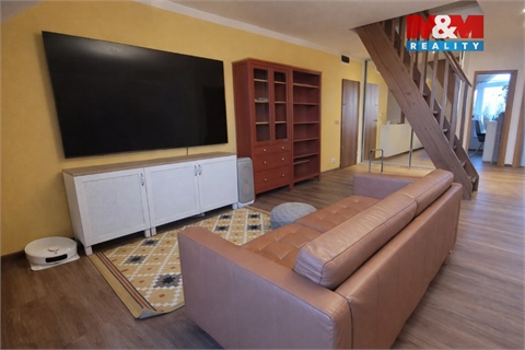 Prodej bytu 4kk, 97 m² 2