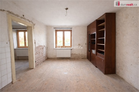 Prodej rodinného domu, 380 m² 14