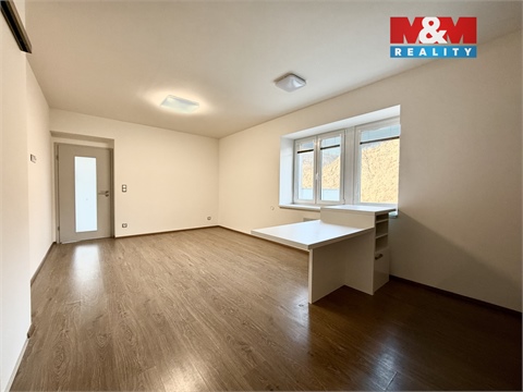 Pronájem bytu 4kk, 71 m² - 2