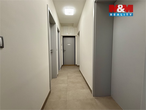 Pronájem bytu 4kk, 71 m² 16