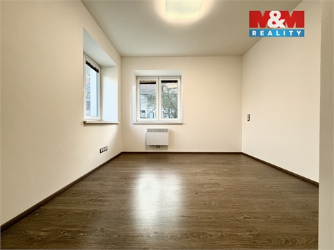 Pronájem bytu 4kk, 71 m² - 12