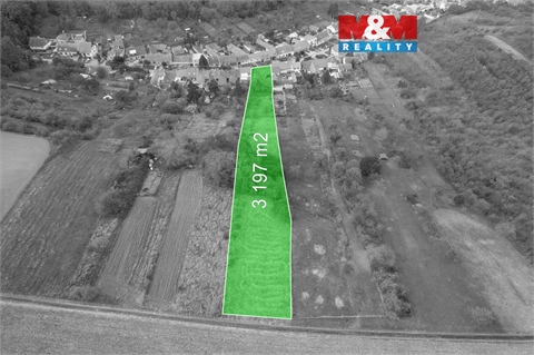 Prodej stavebního pozemku, 3 385 m² 0