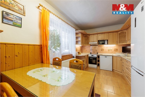 Prodej rodinného domu, 172 m² 2