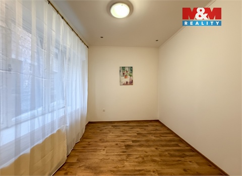 Prodej bytu 3+1, 70 m² 14