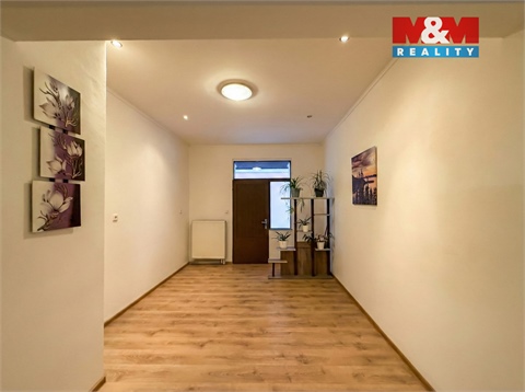 Prodej bytu 3+1, 70 m² - 12