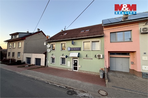 Prodej rodinného domu, 386 m² 10