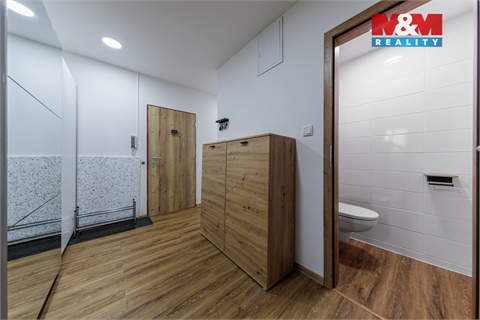 Prodej bytu 2+1, 64 m² 8