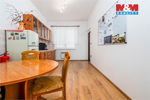 Prodej rodinného domu, 232 m² 18