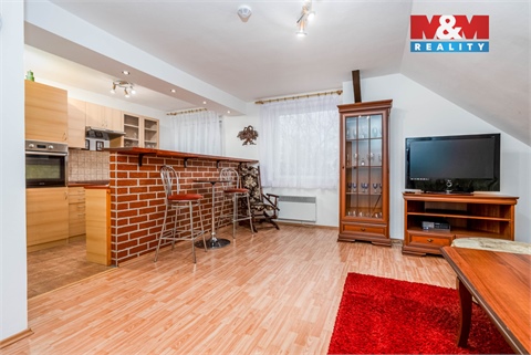 Prodej rodinného domu, 232 m² 26