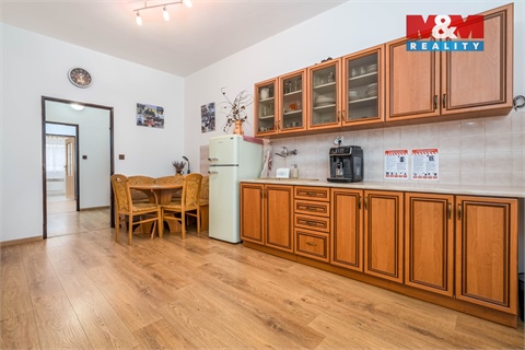 Prodej rodinného domu, 232 m² - 18