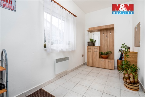 Prodej rodinného domu, 232 m² 24