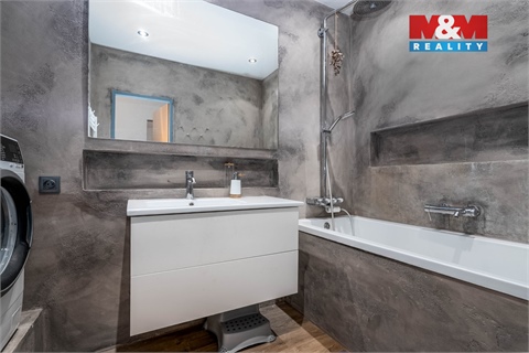 Prodej bytu 2+1, 71 m² - 4