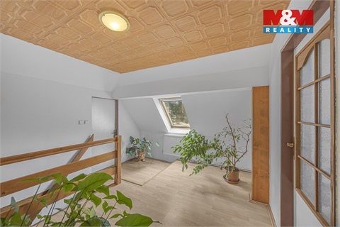 Prodej rodinného domu, 209 m² 18