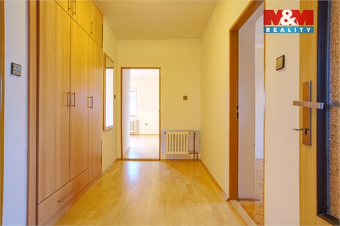 Prodej rodinného domu, 196 m² 10