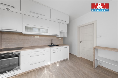 Pronájem bytu 3+1, 67 m² - 0