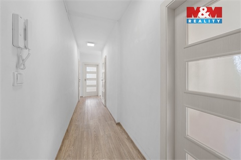 Pronájem bytu 3+1, 67 m² - 16