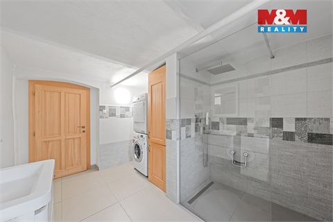 Prodej rodinného domu, 164 m² 2