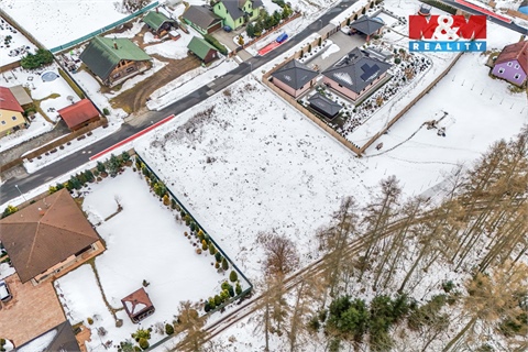 Prodej stavebního pozemku, 1 942 m² - 8