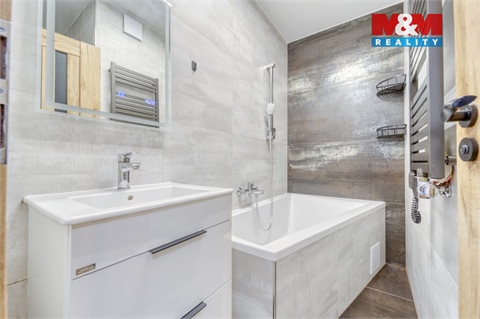 Prodej bytu 2+1, 62 m² - 8