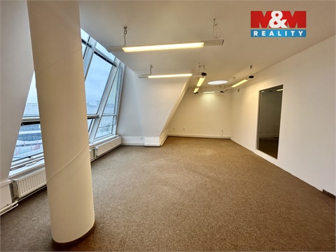 Pronájem kanceláře, 170 m² - 2