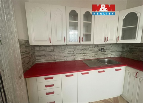 Pronájem bytu 4+1, 75 m² 0