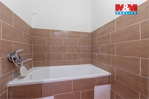 Pronájem bytu 2+1, 58 m² 2