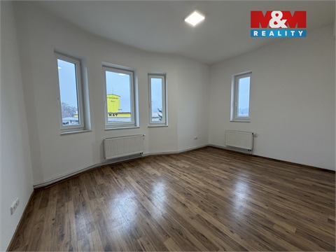 Pronájem bytu 2kk, 55 m² 10