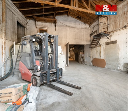 Pronájem skladu / haly, 300 m² 8