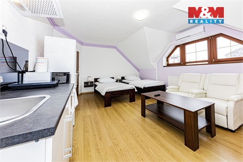 Pronájem bytu 1kk, 26 m² - 0