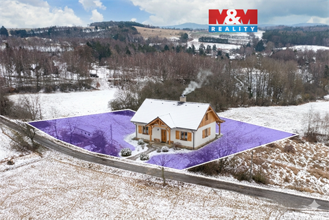 Prodej stavebního pozemku, 3 877 m² 0